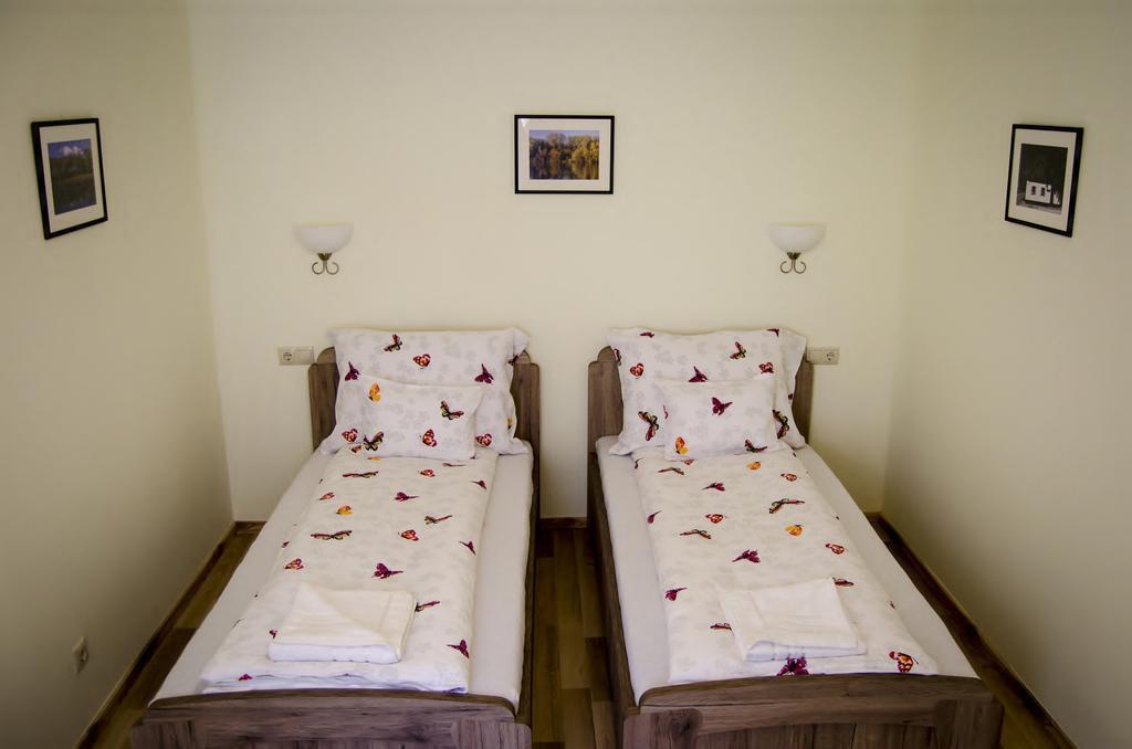 CSONGRÁDI VENDÉGVÁRÓ Apartmanok, Szarka ház Exterior foto