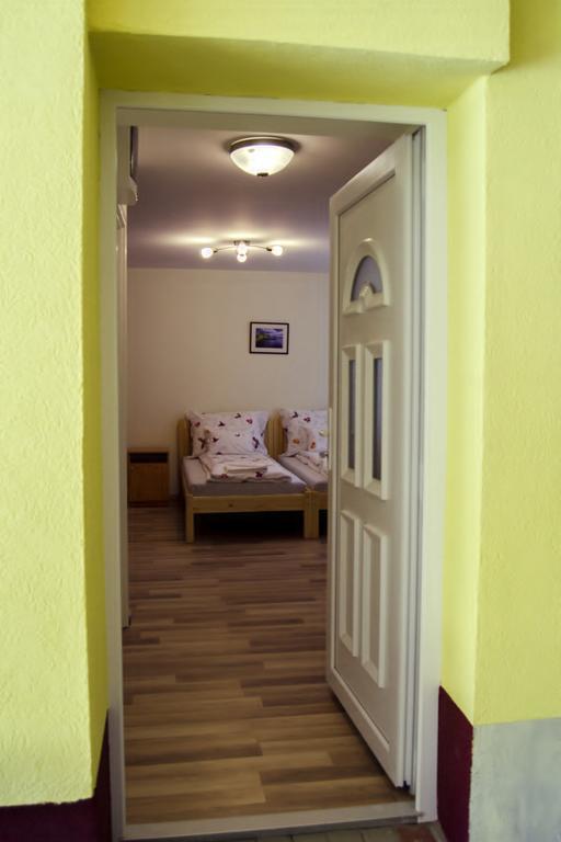 CSONGRÁDI VENDÉGVÁRÓ Apartmanok, Szarka ház Exterior foto